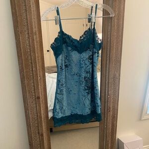 FANG Turquoise Lace Dress/Cami